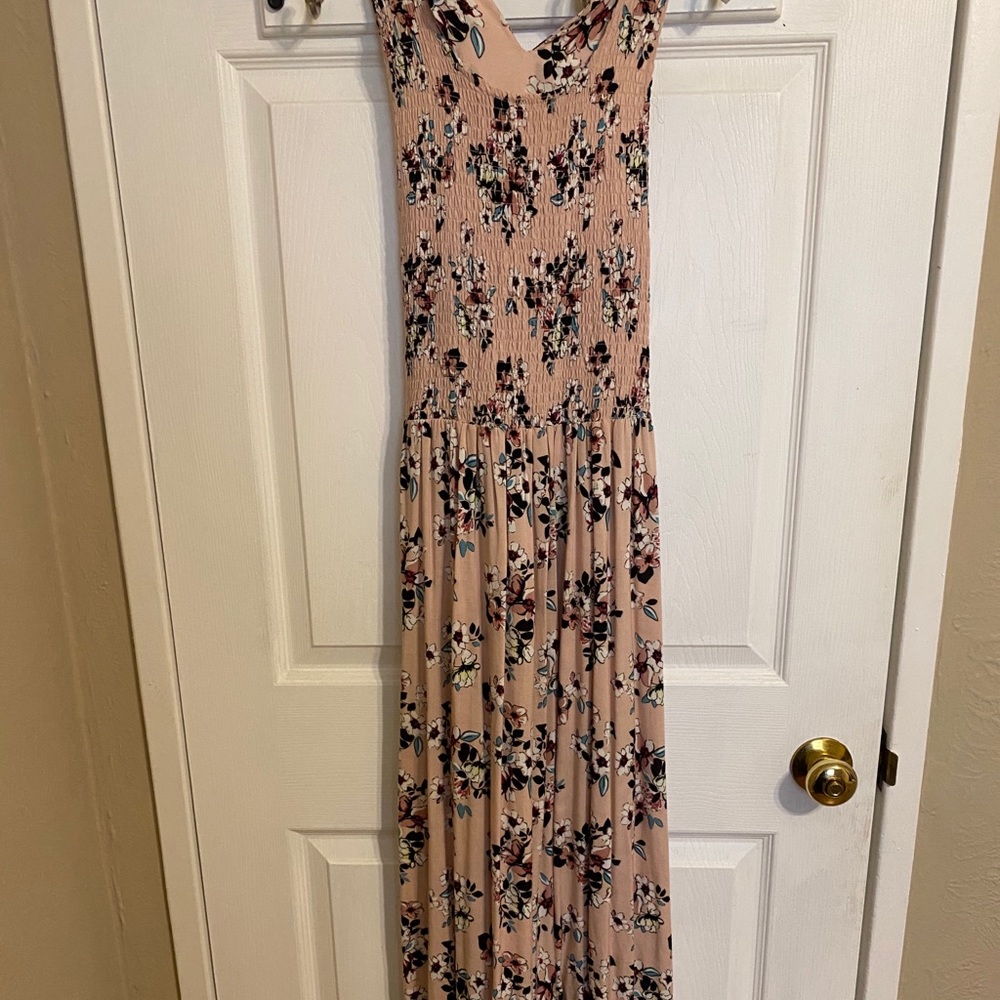 Flowery maxi dress.